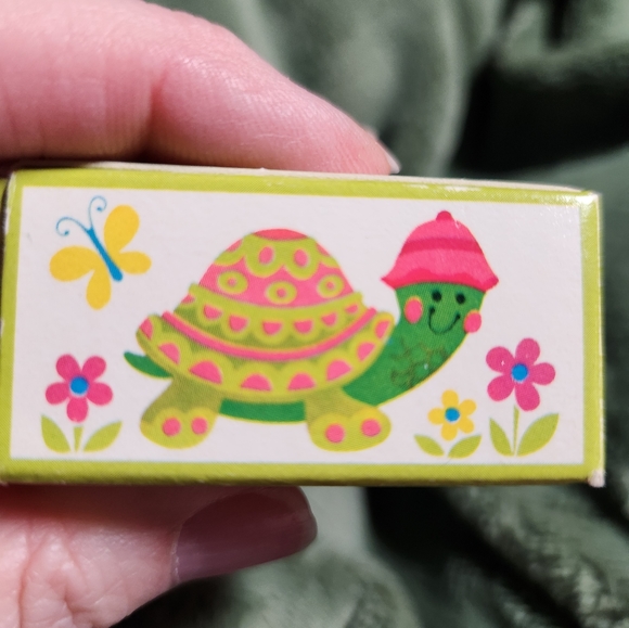 Vintage Avon Myrtle Turtle pin pal fragrance pin, 1974. 50 years old! - Picture 5 of 7